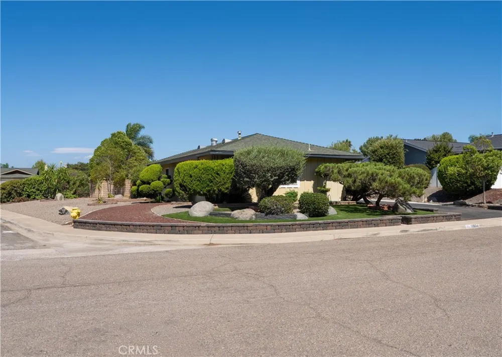 11934 Callado San Diego, CA 92128