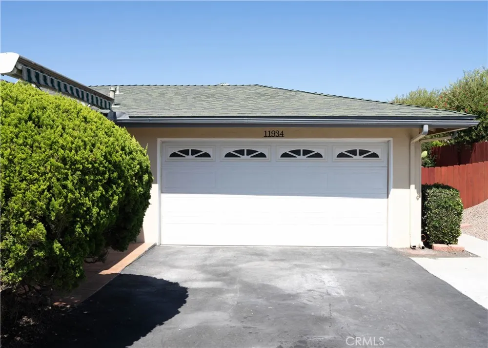 11934 Callado San Diego, CA 92128