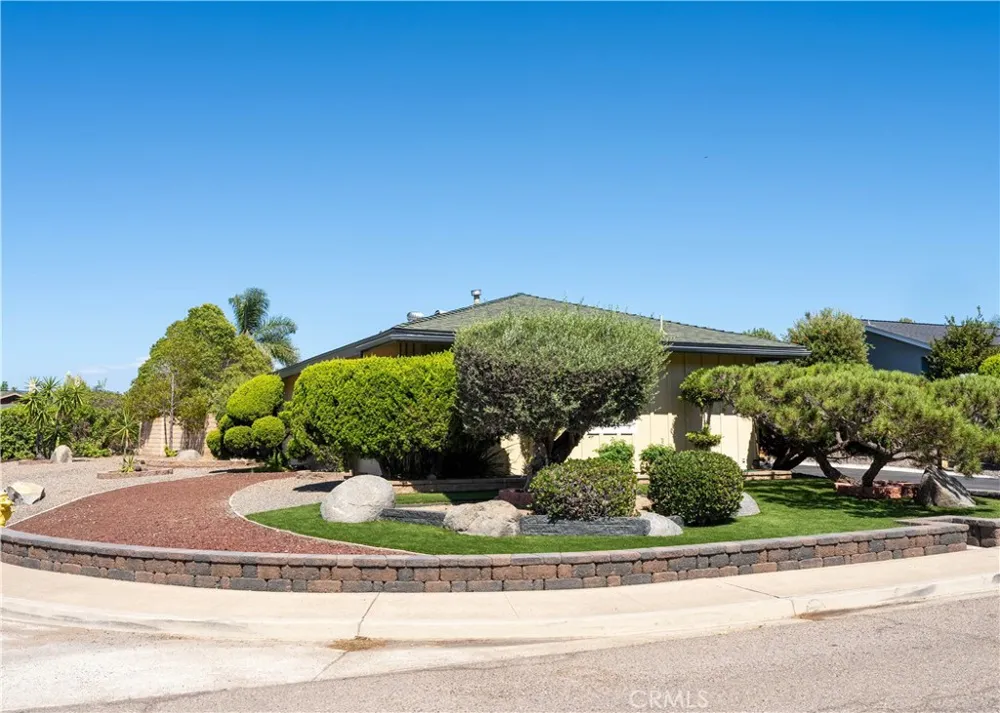 11934 Callado San Diego, CA 92128