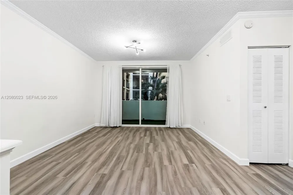17150 Bay Rd #2301 Sunny Isles Beach, FL 33160