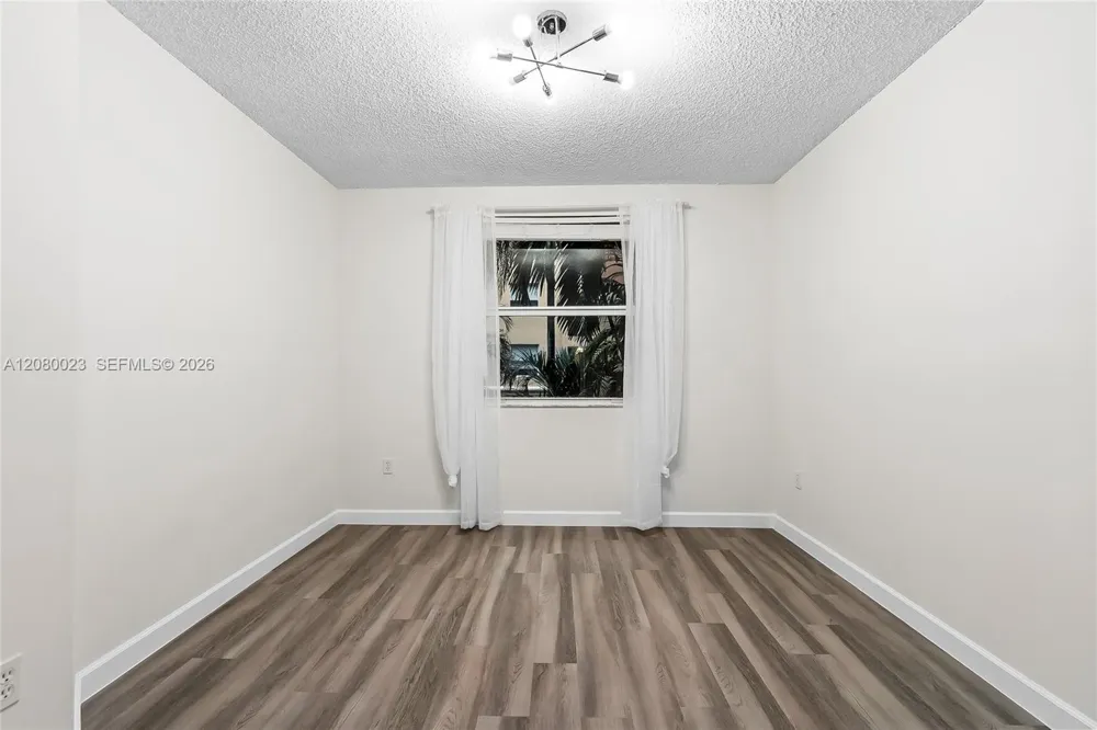 17150 Bay Rd #2301 Sunny Isles Beach, FL 33160