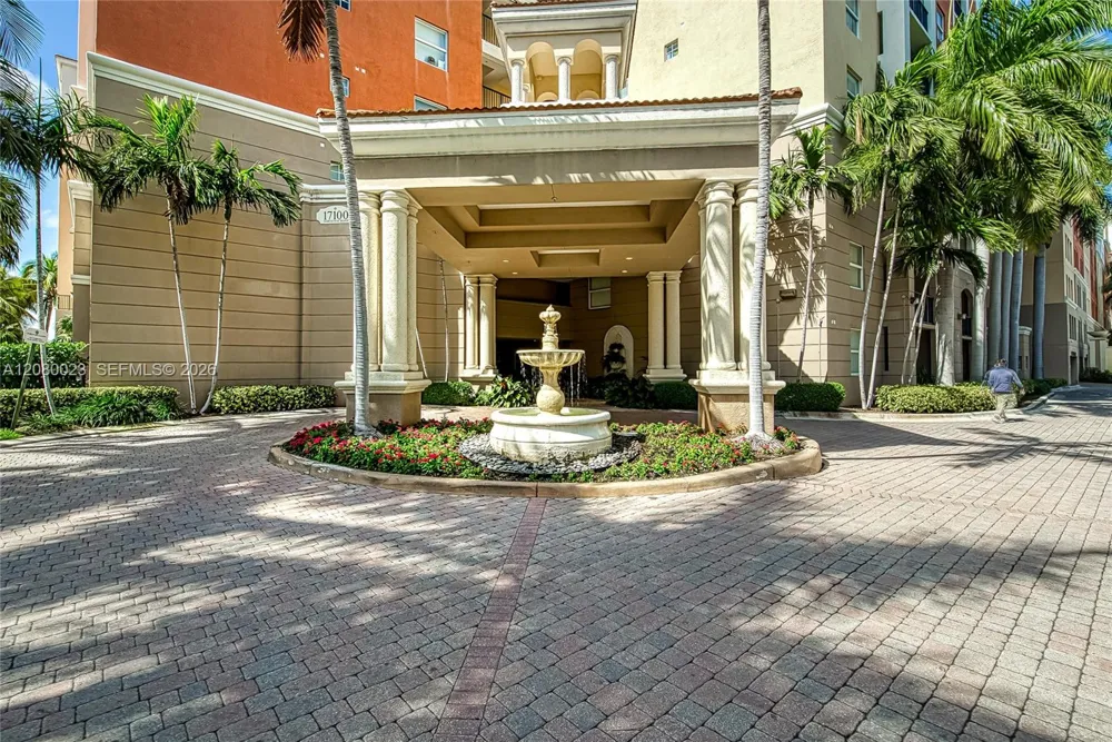 17150 Bay Rd #2301 Sunny Isles Beach, FL 33160