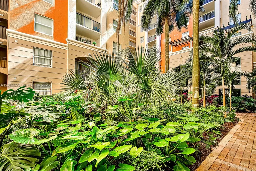17150 Bay Rd #2301 Sunny Isles Beach, FL 33160