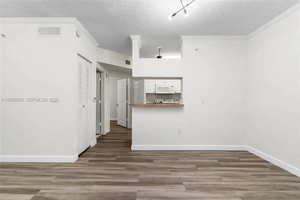 17150 Bay Rd #2301 Sunny Isles Beach, FL 33160
