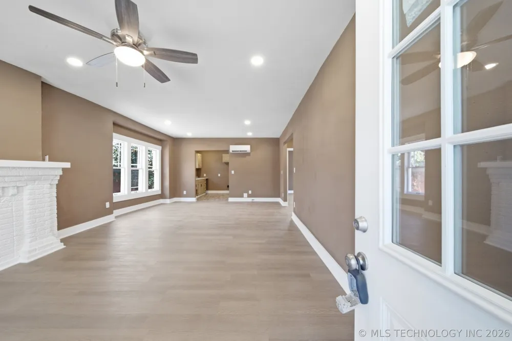 806 S Price Street Hominy, OK 74035