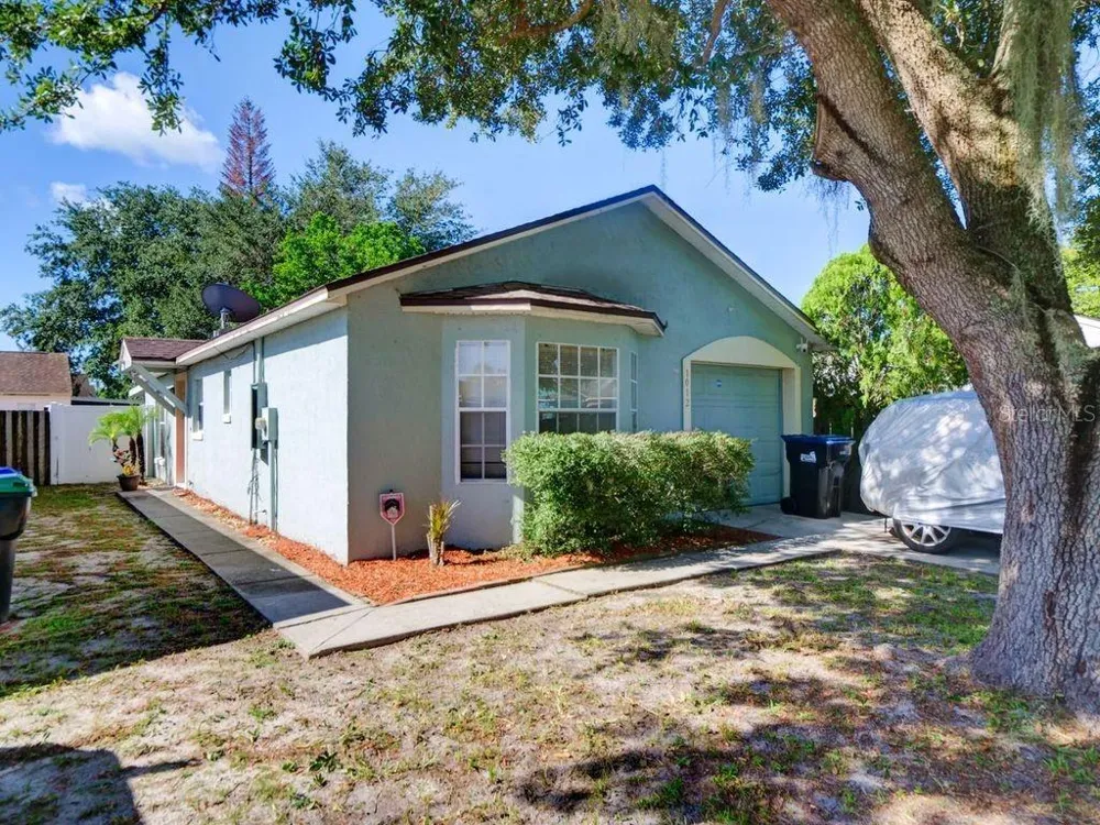 1012 VISTA PALMA WAY Orlando, FL 32825