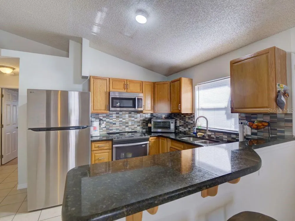 1012 VISTA PALMA WAY Orlando, FL 32825