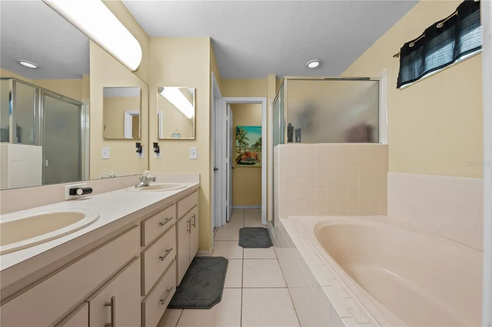 2829 HICKORY RIDGE Lakeland, FL 33813