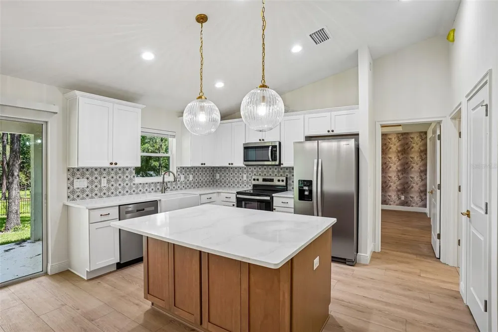 1911 W GOLFCART LANE Citrus Springs, FL 34434