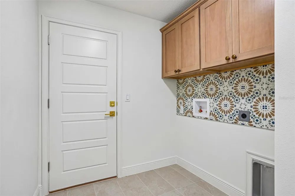 1911 W GOLFCART LANE Citrus Springs, FL 34434