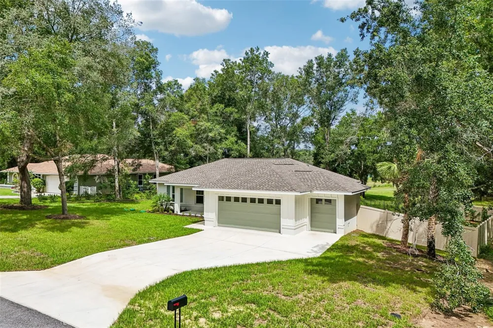 1911 W GOLFCART LANE Citrus Springs, FL 34434