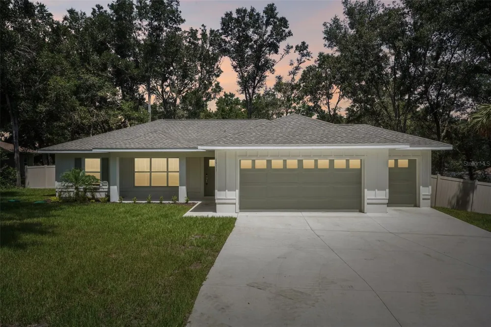 1911 W GOLFCART LANE Citrus Springs, FL 34434