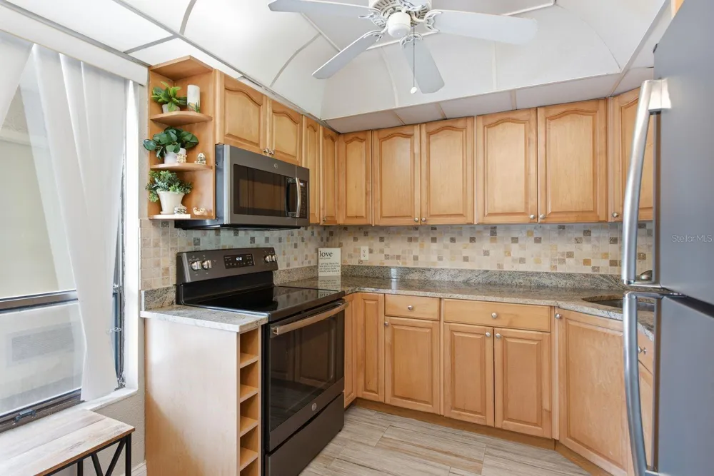 2621 COVE CAY DRIVE #203 Clearwater, FL 33760
