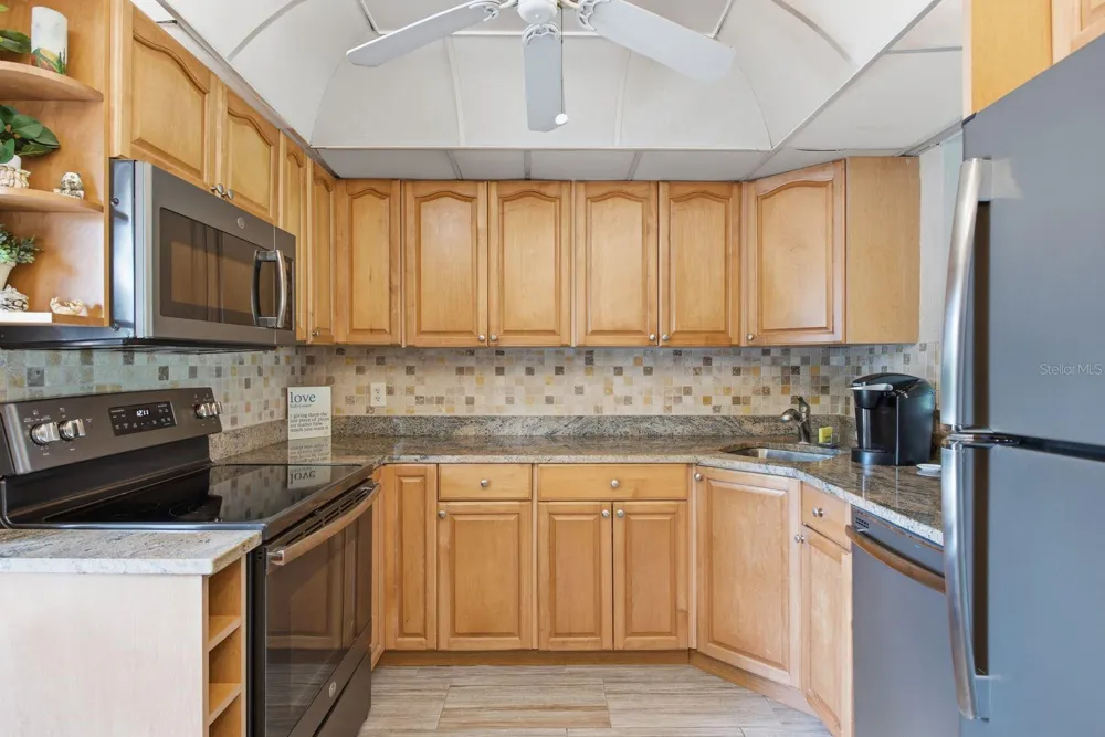 2621 COVE CAY DRIVE #203 Clearwater, FL 33760