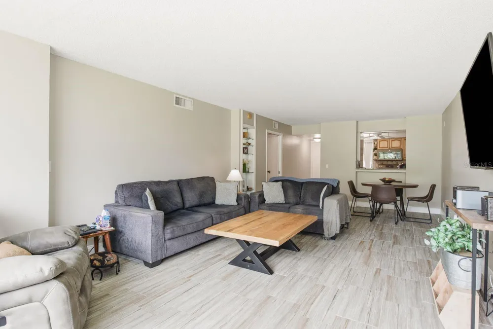 2621 COVE CAY DRIVE #203 Clearwater, FL 33760