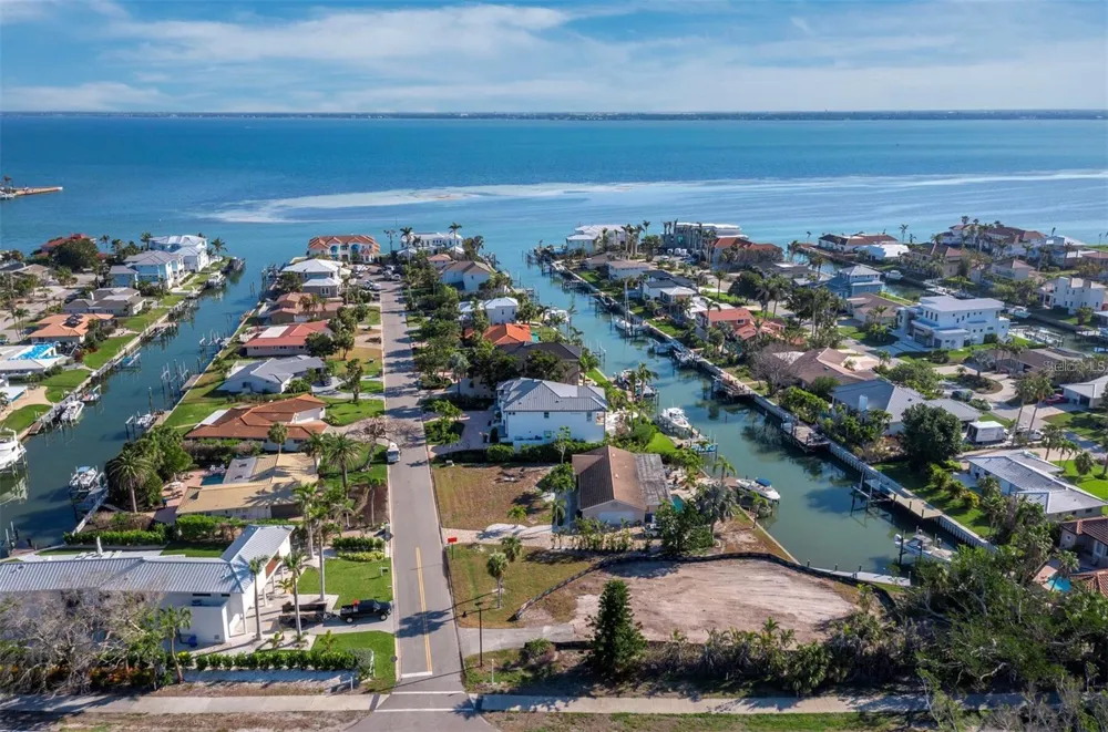 500 OUTRIGGER LANE Longboat Key, FL 34228
