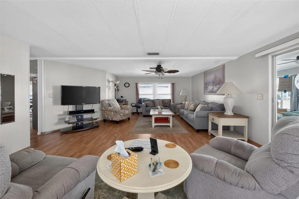 13 S MARINA PLAZA Englewood, FL 34223