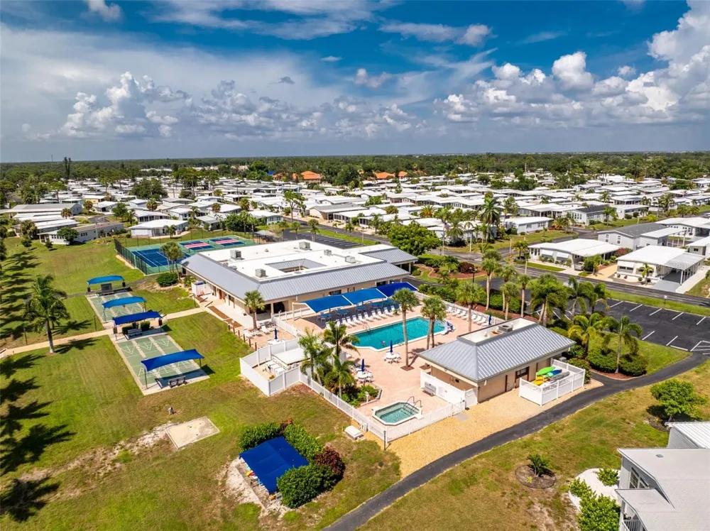 13 S MARINA PLAZA Englewood, FL 34223