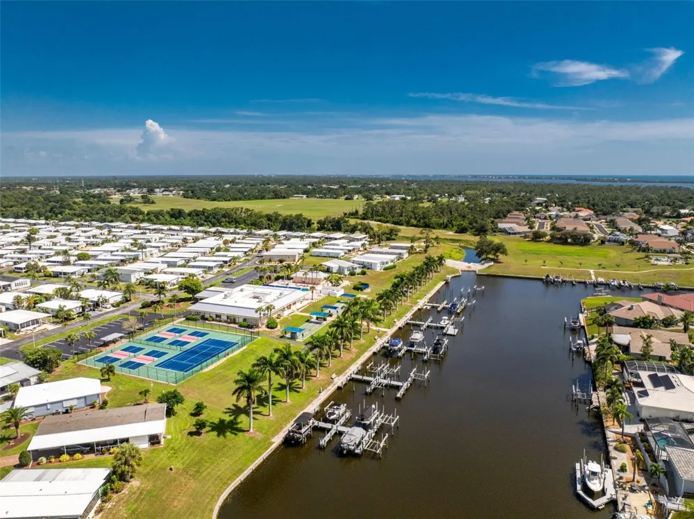 13 S MARINA PLAZA Englewood, FL 34223