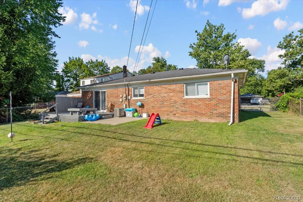 23050 Glenmoor Heights Farmington Hills City, MI 48336
