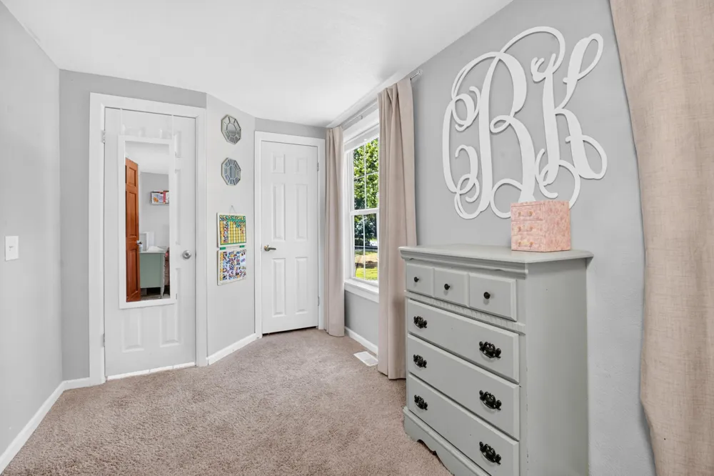 5919 Mount Vernon Avenue Portage City, MI 49024