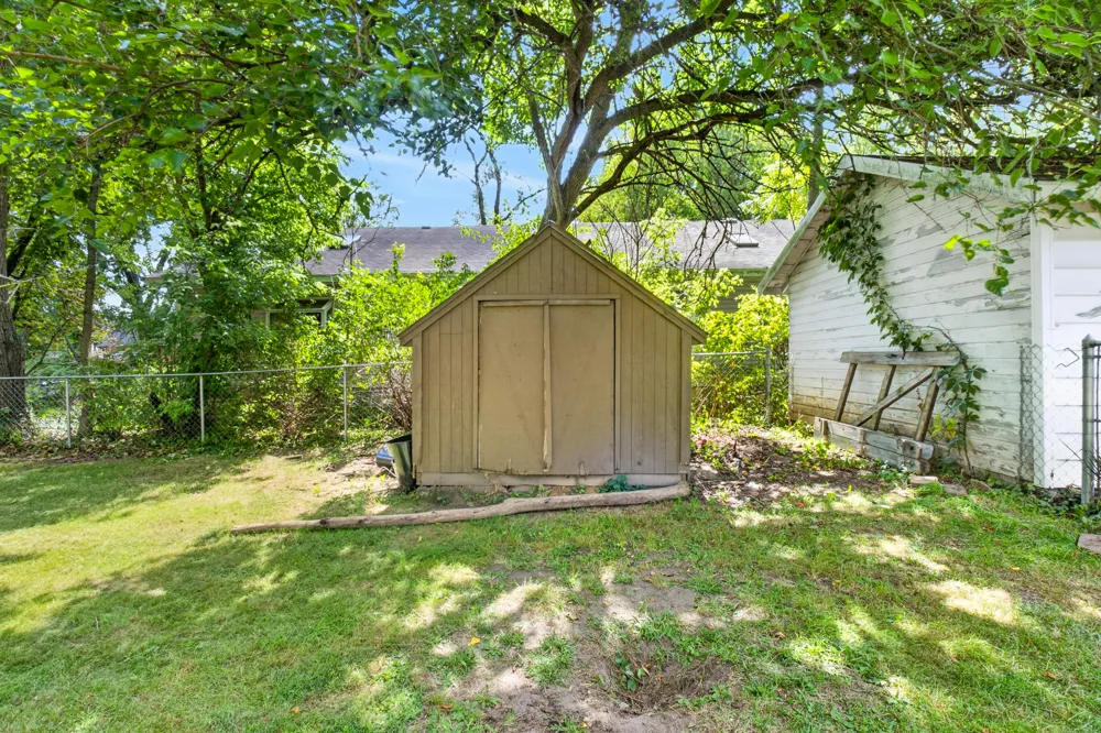 5919 Mount Vernon Avenue Portage City, MI 49024