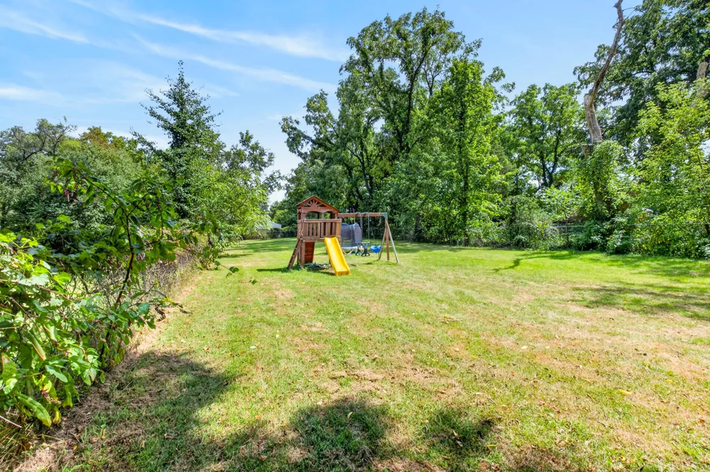 5919 Mount Vernon Avenue Portage City, MI 49024