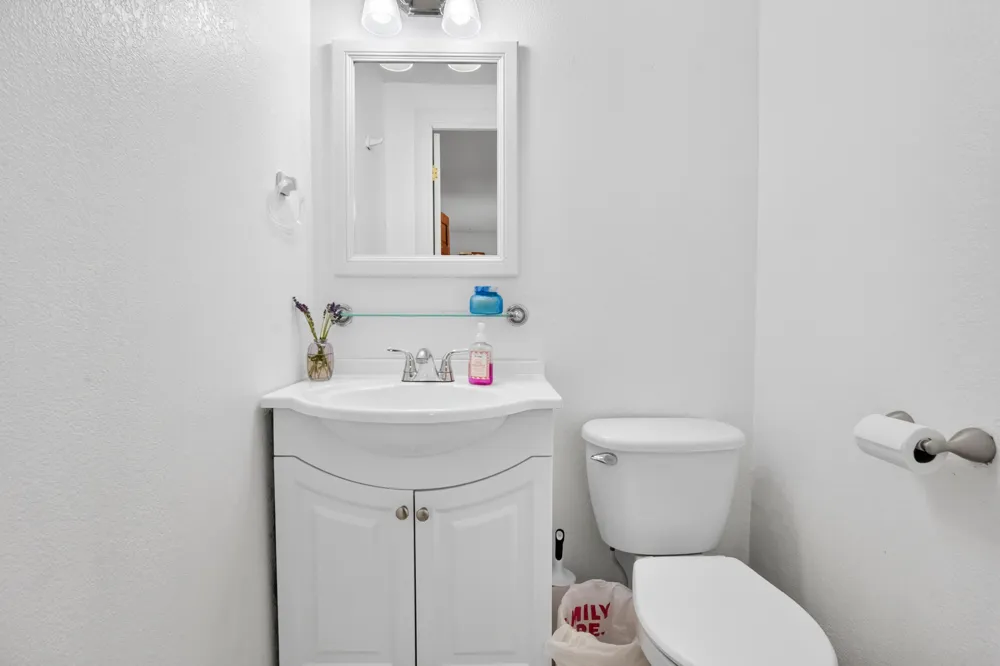 5919 Mount Vernon Avenue Portage City, MI 49024