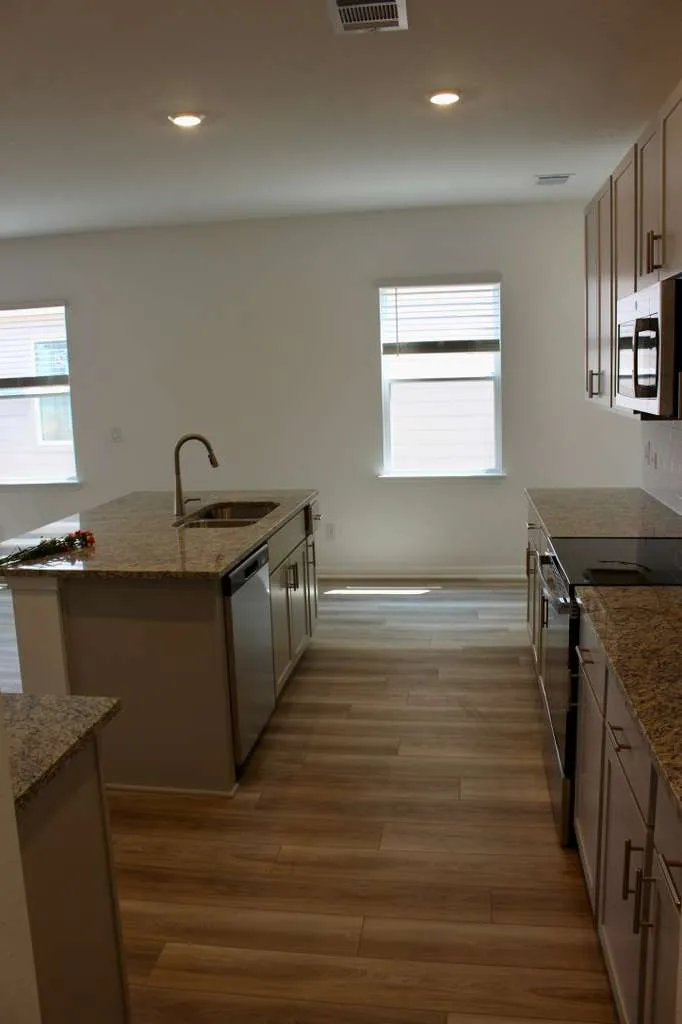 514 Unakite Trl Liberty Hill, TX 78642