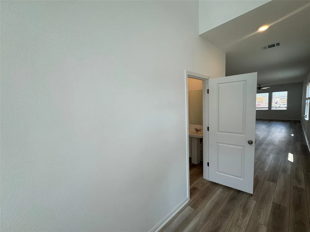 514 Unakite Trl Liberty Hill, TX 78642