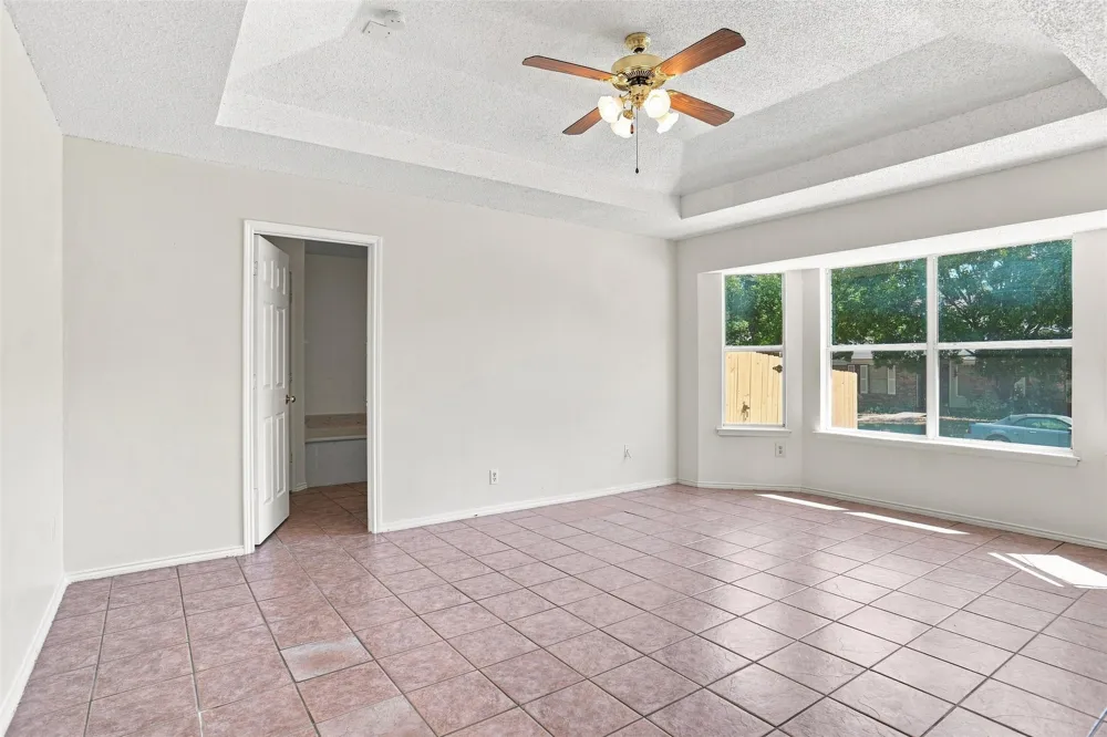 1001 Flower Drive Arlington, TX 76017