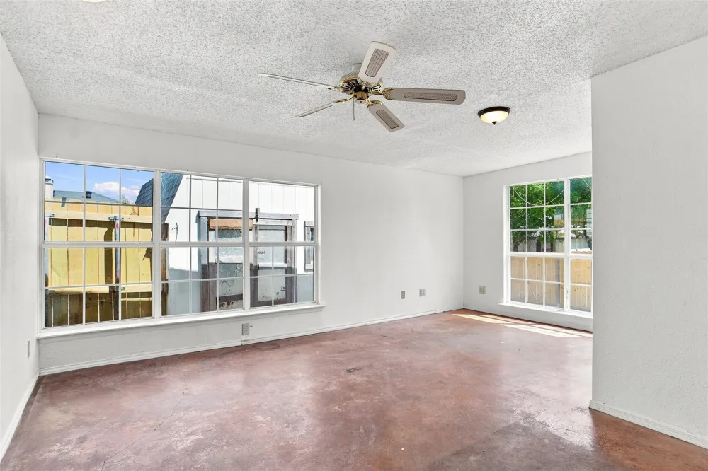1001 Flower Drive Arlington, TX 76017