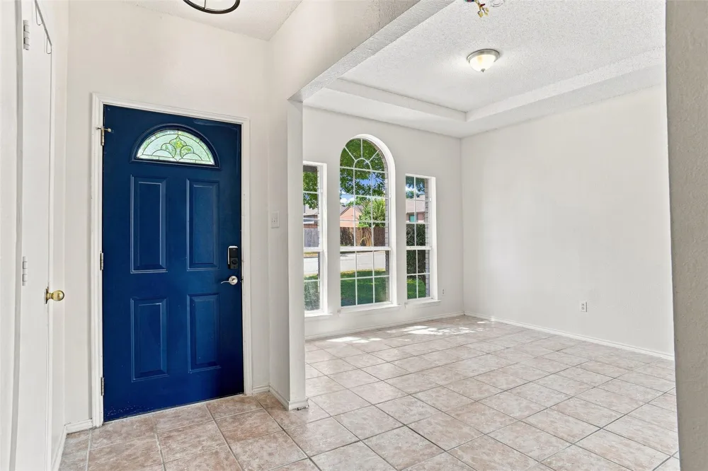 1001 Flower Drive Arlington, TX 76017