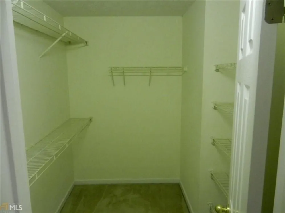 2506 Kris Crossing Ellenwood, GA 30294