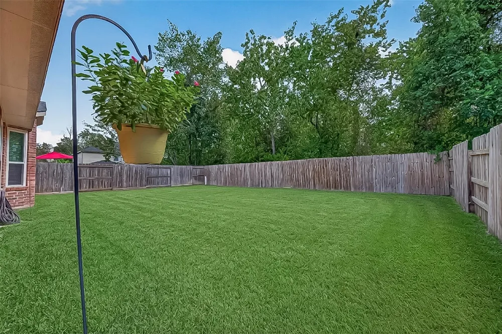 20818 Rose Crossing Lane Spring, TX 77379