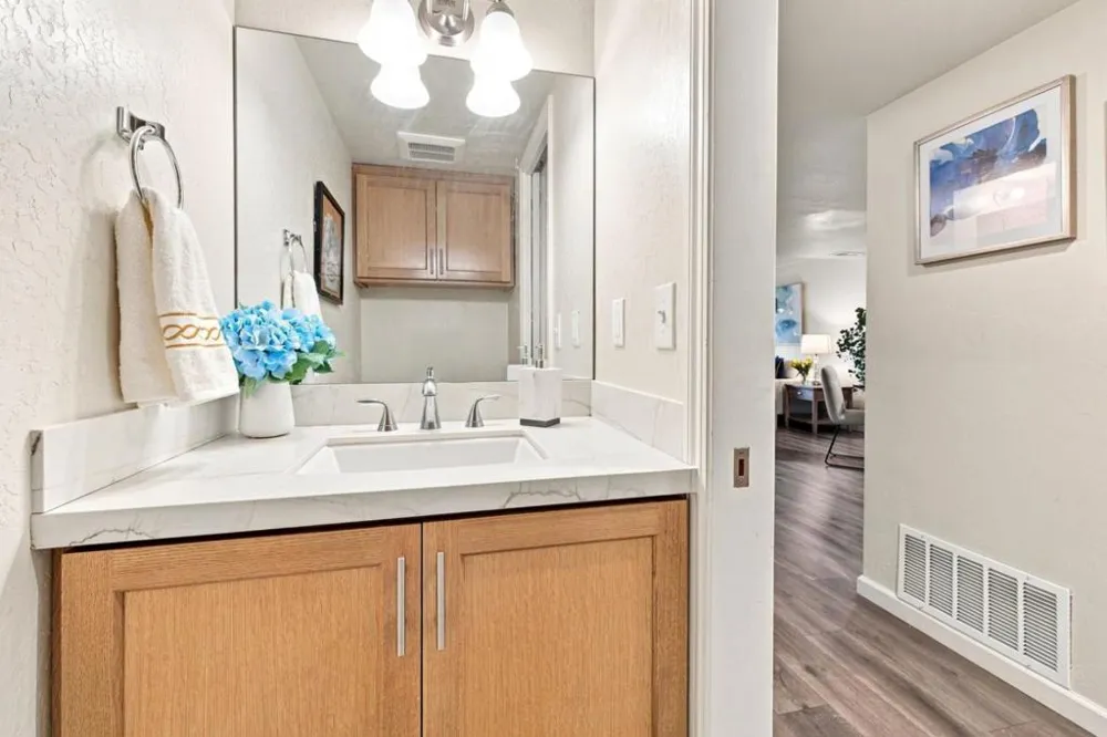 10459 Mary Avenue Cupertino, CA 95014