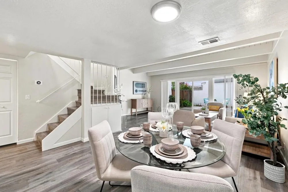 10459 Mary Avenue Cupertino, CA 95014