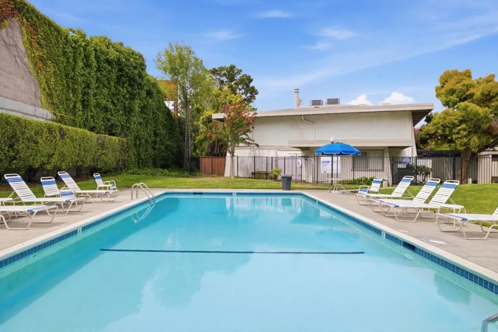 10459 Mary Avenue Cupertino, CA 95014