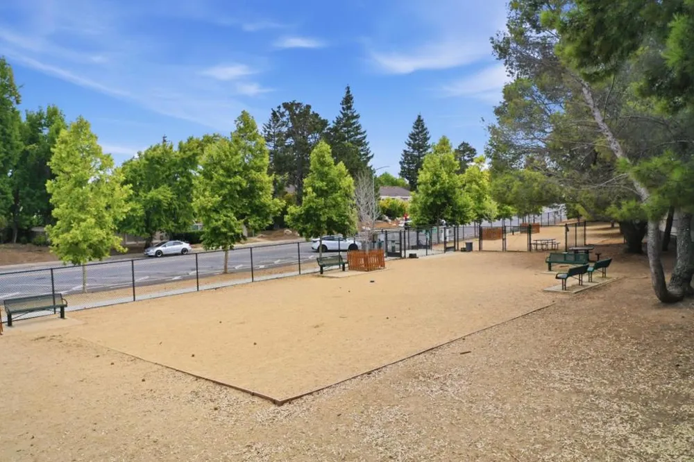 10459 Mary Avenue Cupertino, CA 95014