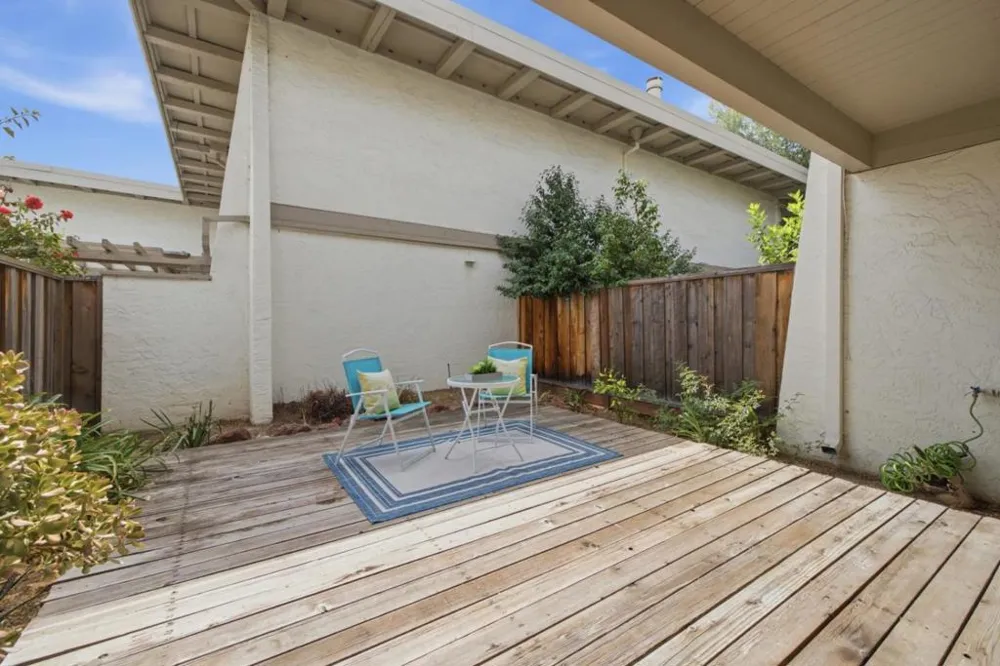 10459 Mary Avenue Cupertino, CA 95014