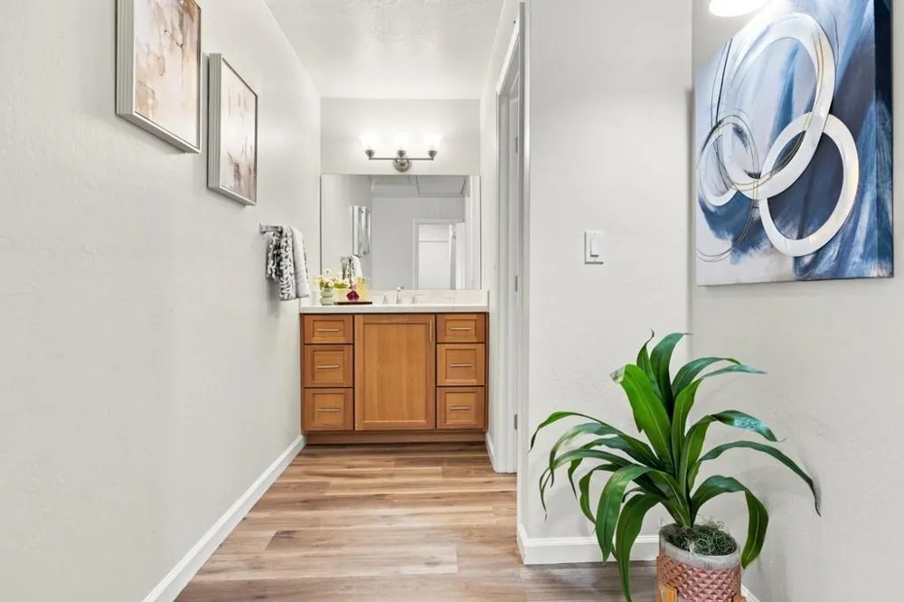 10459 Mary Avenue Cupertino, CA 95014