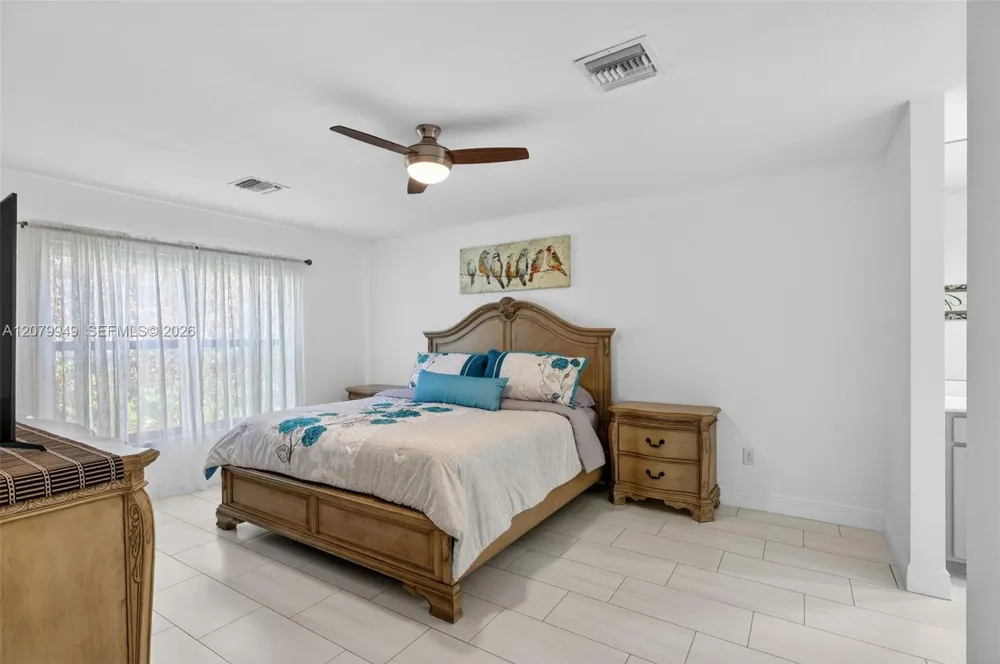 12 Barcelona Ln Port St. Lucie, FL 34952