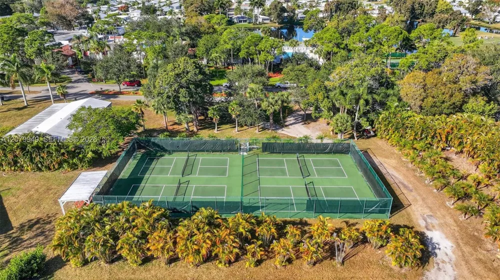 12 Barcelona Ln Port St. Lucie, FL 34952