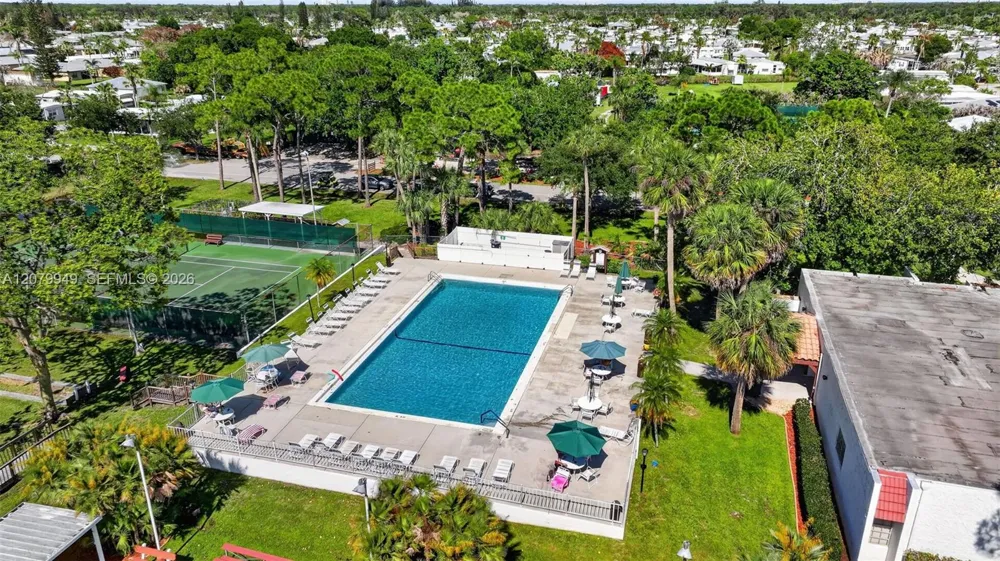 12 Barcelona Ln Port St. Lucie, FL 34952
