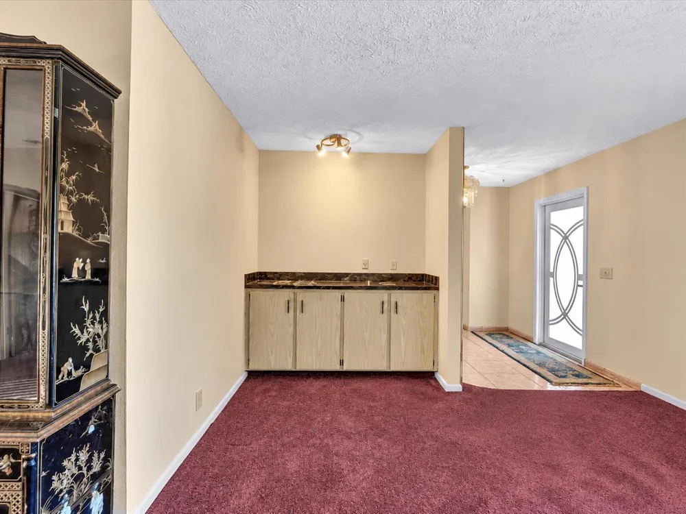 135 SW 7TH AVENUE South Bay, FL 33493