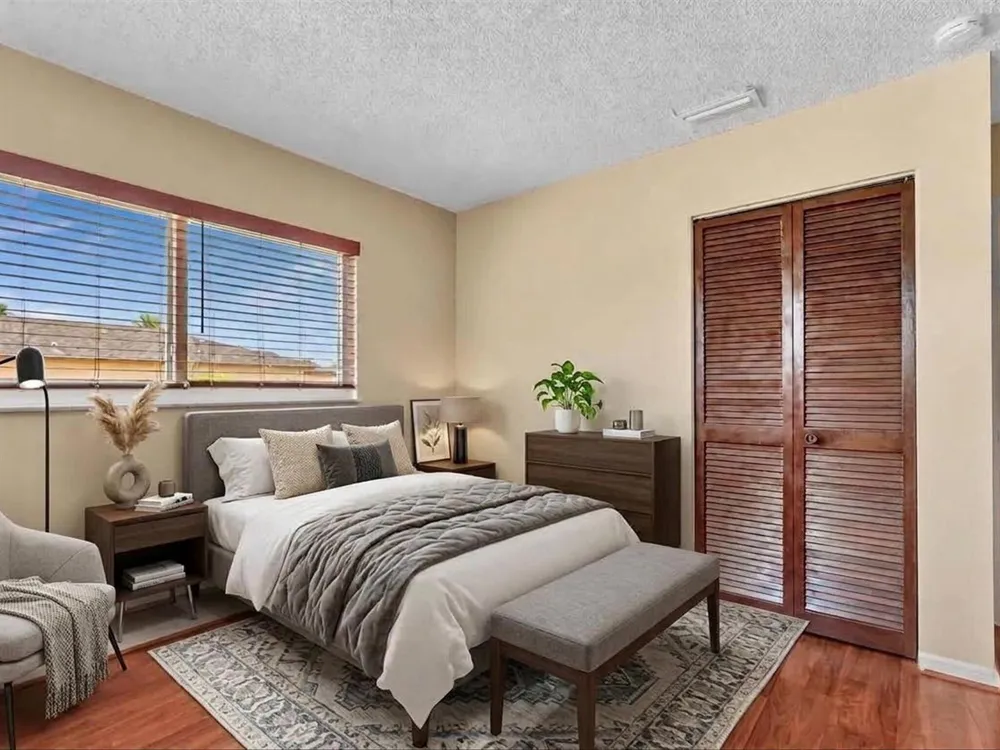 135 SW 7TH AVENUE South Bay, FL 33493