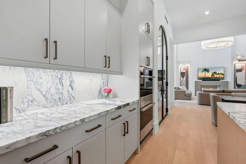 232 Linda Lane West Palm Beach, FL 33405
