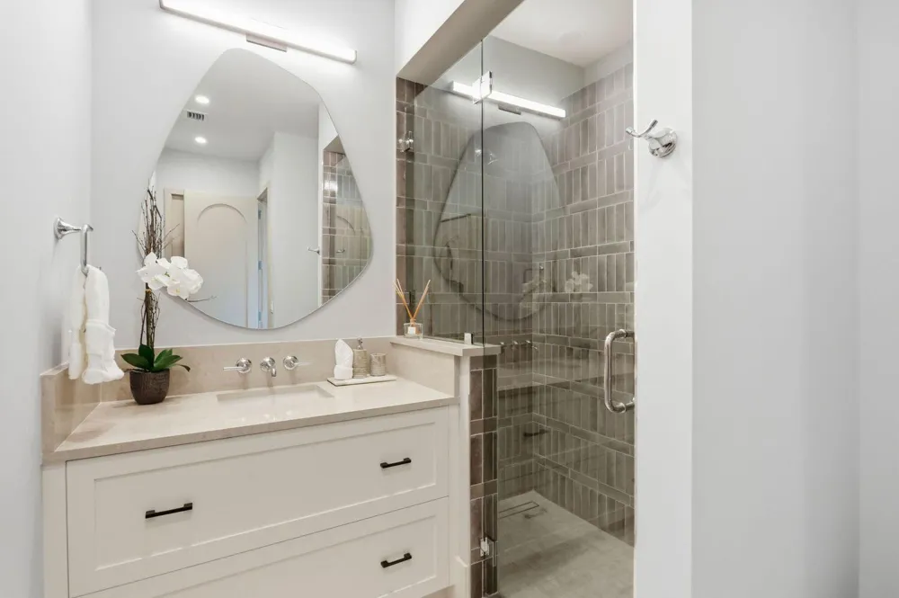 232 Linda Lane West Palm Beach, FL 33405