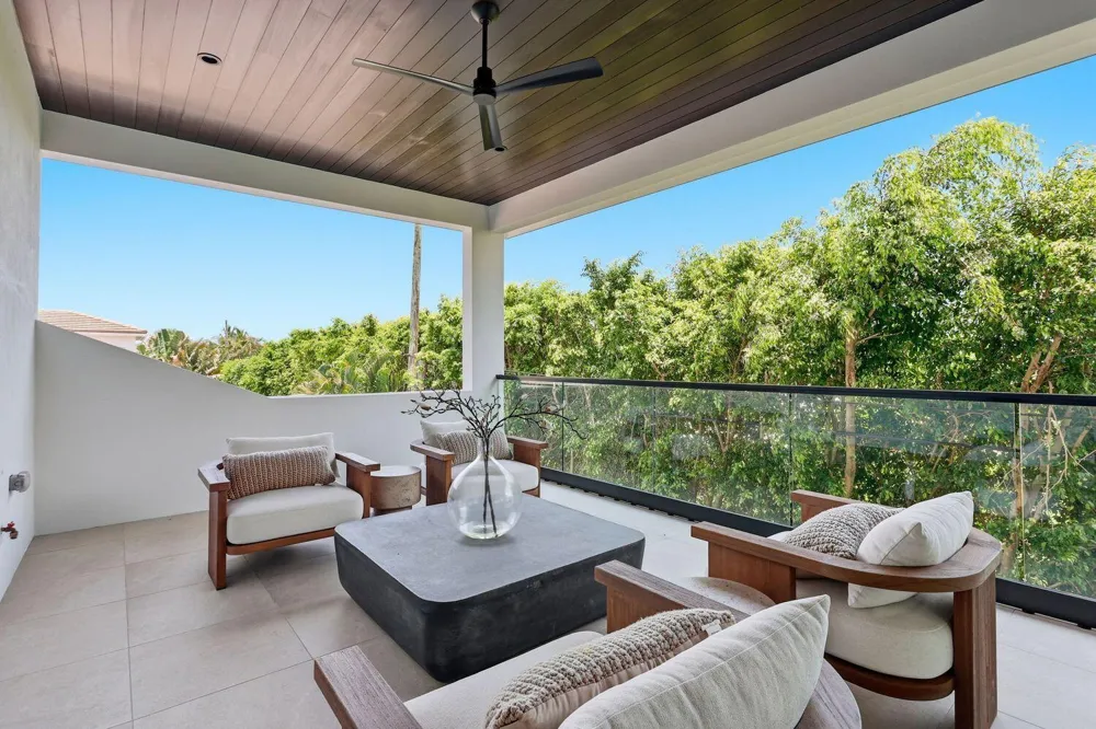 232 Linda Lane West Palm Beach, FL 33405