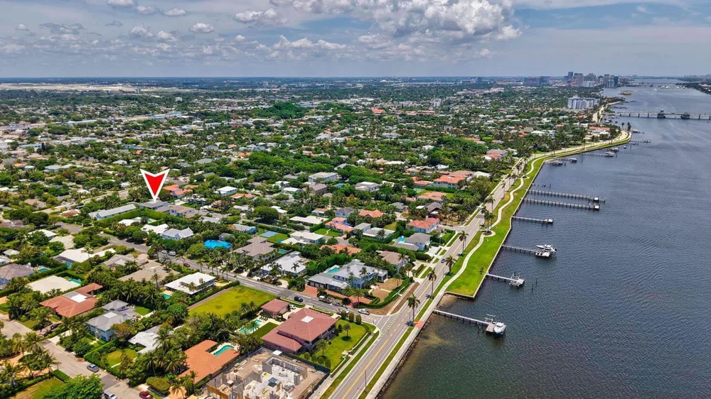 232 Linda Lane West Palm Beach, FL 33405